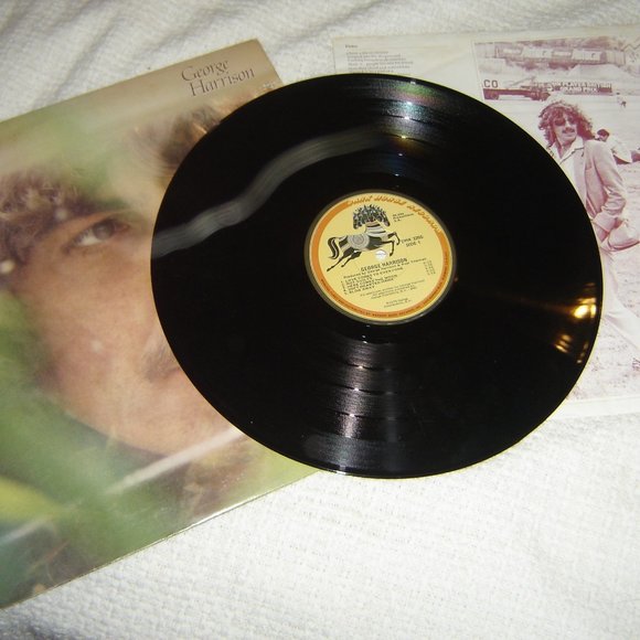 6 -VINTAGE  ORGINAL VINYL RECORD ALBUMS FROM THE BEATLES.. - Picture 16 of 16